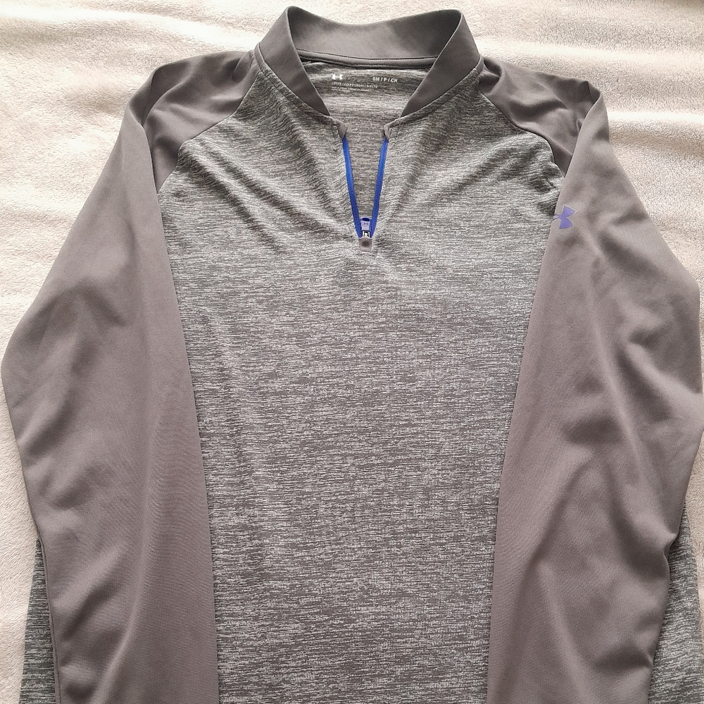 Men's Under Armour 1/4 zip Size Small NWOT